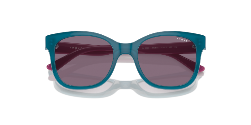 Vogue VJ2023 31281A close-up ด้านหน้า