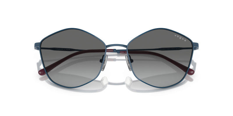 Vogue VO4282S 510811 close-up ด้านหน้า