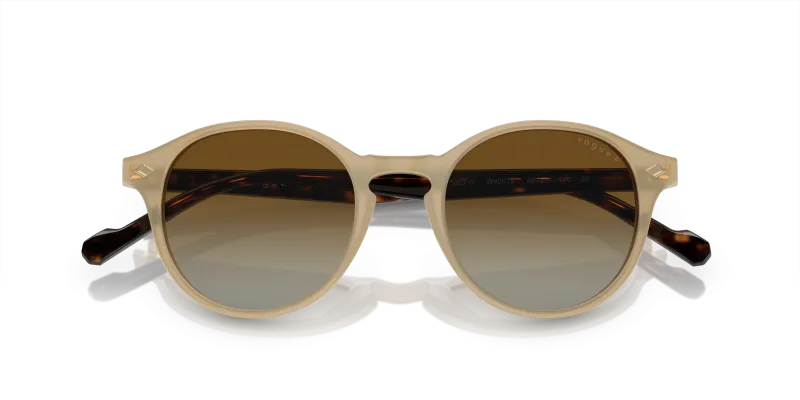 Vogue VO5327S W900T5 close-up ด้านหน้า