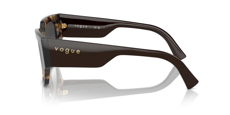 แว่นกันแดด Vogue VO5409S 26058G มุมข้าง ขาแว่นสีน้ำตาลเต็ม