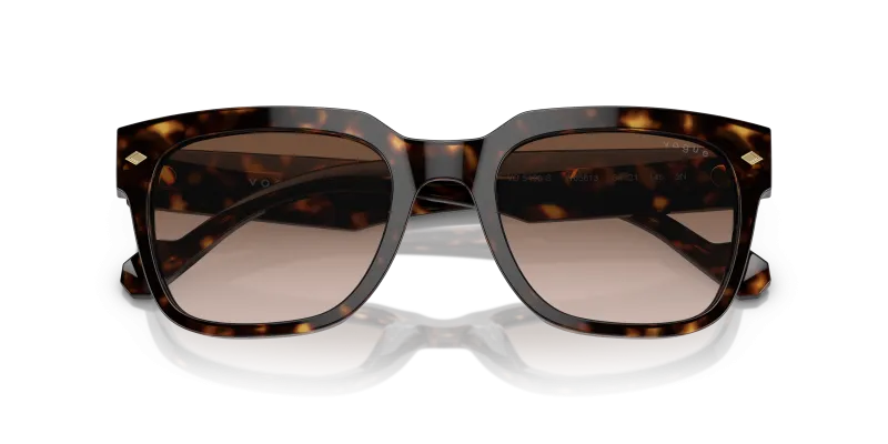 Vogue VO5490S-W65613 close-up ด้านหน้า