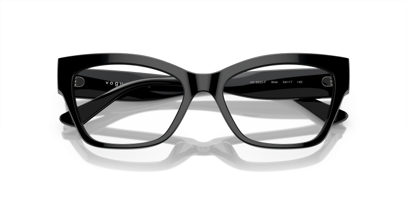 Vogue VO5523F W44 close-up ด้านหน้า