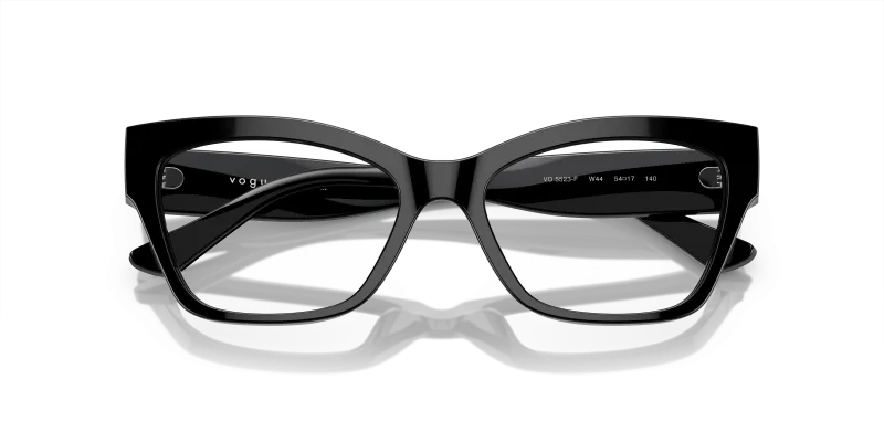 Vogue VO5523F W44 close-up ด้านหน้า