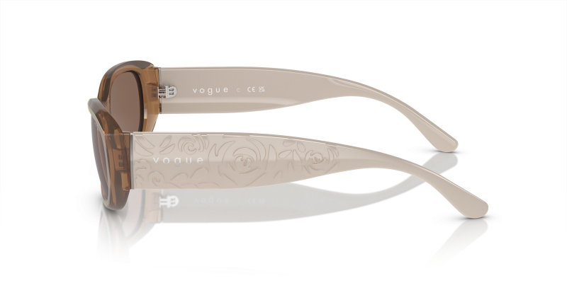 แว่นกันแดด Vogue VO5525S-309373 มุมข้าง