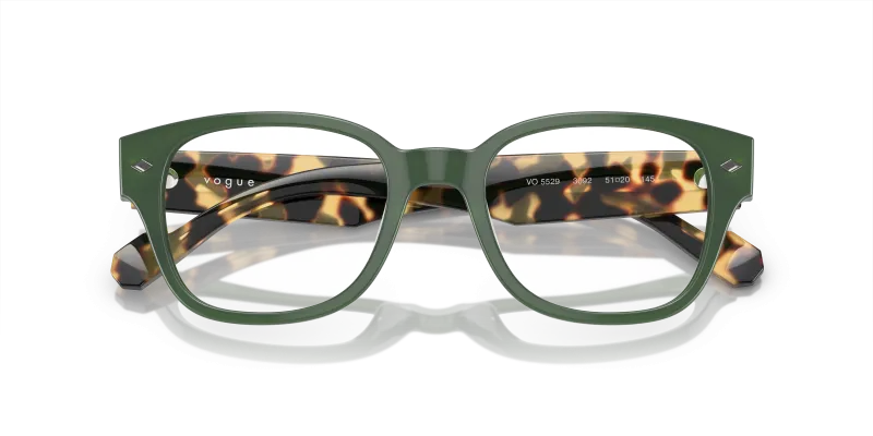 Vogue VO5529-3092 เขียวดัสที close-up ด้านหน้า