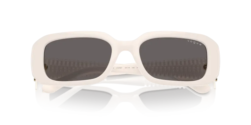 Vogue VO5565S 312487 close-up ด้านหน้า