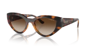 Vogue VO5566S W65613 แว่นกันแดดฮาวานาเข้ม