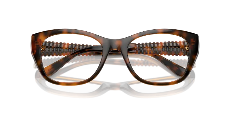 Vogue VO5569 W656 close-up ด้านหน้า