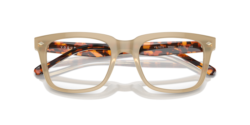 Vogue VO5572 W900 close-up ด้านหน้า