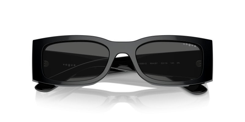Vogue VO5584S-W44/87 close-up ด้านหน้า