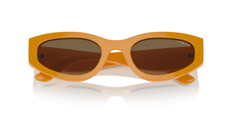 Vogue VO5585S 315973 close-up ด้านหน้า