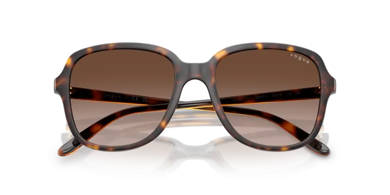 Vogue VO5601SF W65613 close-up ด้านหน้า