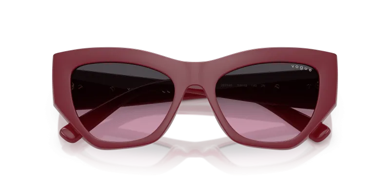 Vogue VO5607S 287590 close-up ด้านหน้า