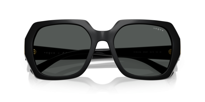 Vogue VO5612SB-W44/87 close-up ด้านหน้า