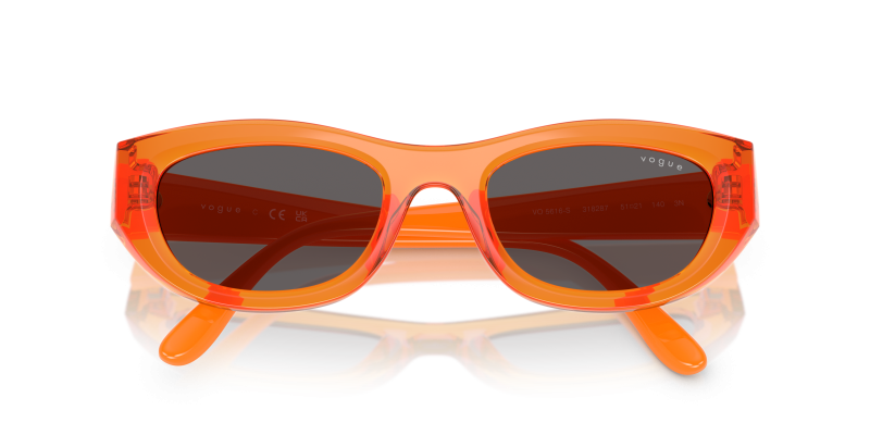 Vogue VO5616S 318287 close-up ด้านหน้า