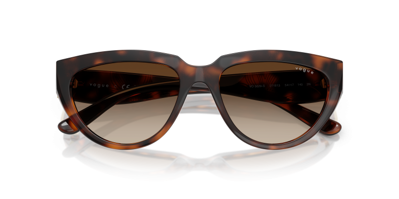 Vogue VO5629S 271813 close-up ด้านหน้า