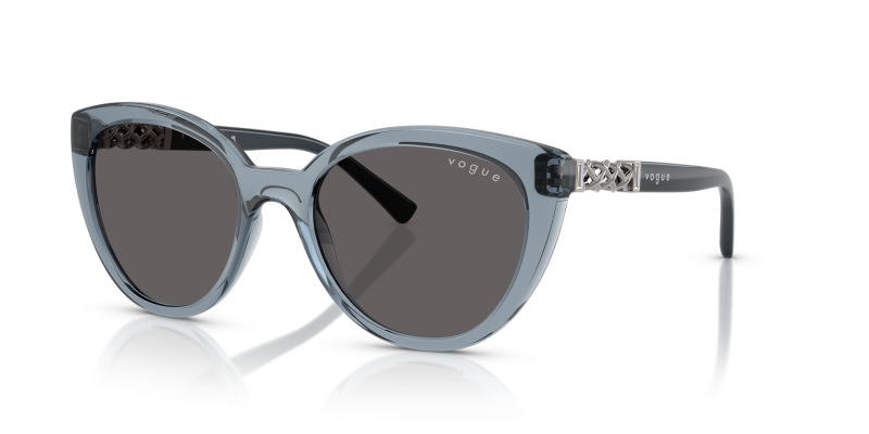 แว่นกันแดด Vogue VO5634SB-296687 Transparent Light Blue Black Smoke Vogue VO5634SB 296687 แว่นกันแดดฟ้าอ่อนโปร่งใสฝังคริสตัล สำหรับผู้หญิง