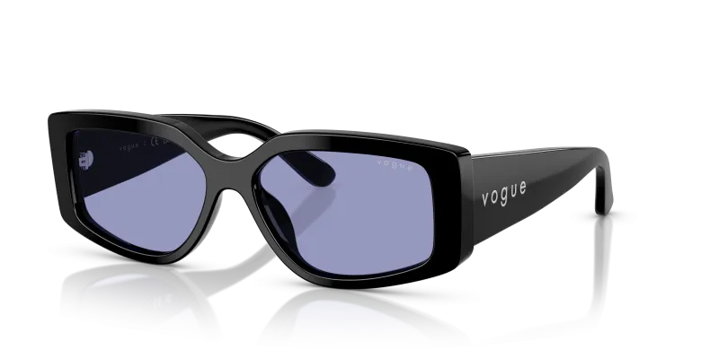 Vogue VO5642SU W44/76 แว่นกันแดดสีดำ เลนส์ม่วงเข้ม ทรงสี่เหลี่ยม สำหรับผู้หญิง