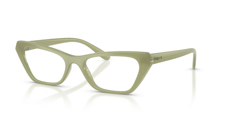 กรอบแว่นสายตา Vogue VO5670-3254 Opal Green Vogue VO5670 3254 แว่นสายตาเขียวโอปอลโปร่งแสง ผู้หญิง