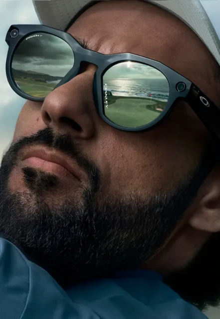 นักกอล์ฟใช้ Meta AI ผ่าน Oakley Meta HSTN
