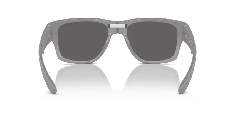 แว่นกันแดด Armani Exchange AX4141SU-81806G เทาด้าน ขาแว่นด้านในของกรอบเต็มขอบ