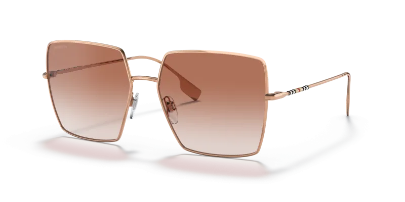 แว่นกันแดด Burberry BE3133-133713 Rose Gold Pink Gradient แว่นกันแดด Burberry BE3133-133713 มุมเฉียง กรอบโรสโกลด์ เลนส์ไล่ระดับสีชมพู สำหรับผู้หญิง