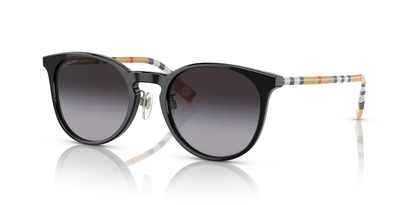 แว่นกันแดด Burberry BE4380D-38538G มุมเฉียง ทรงกลมดำ ขาวินเทจเช็ก เลนส์เทาไล่ระดับ สำหรับผู้หญิง