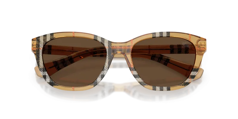 แว่นกันแดด Burberry BE4486-416373 close-up ด้านหน้า ลายหมากรุกสีทราย
