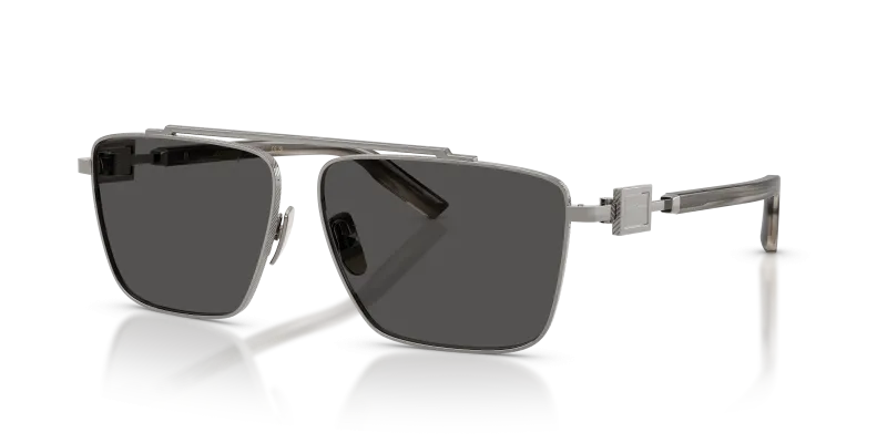 แว่นกันแดด Dolce & Gabbana DG2336-04/87 Gunmetal Dark Grey แว่นกันแดด Dolce & Gabbana DG2336-04/87 มุมเฉียง ทรงสี่เหลี่ยมจัตุรัสสีกันเมทัล ขาแว่นแถบสีเทา เลนส์สีเทาเข้ม สำหรับผู้ชาย