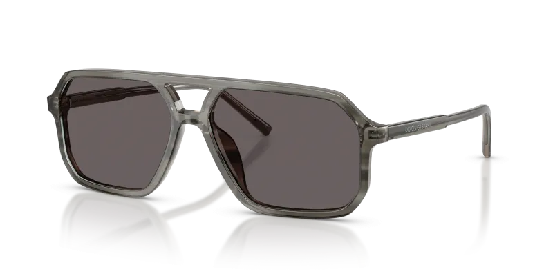 แว่นกันแดด Dolce & Gabbana DG4541-347987 มุมเฉียง กรอบอะซิเตทเทาลายแถบผิวขัดเงา เลนส์สโมคดำ สำหรับผู้ชาย