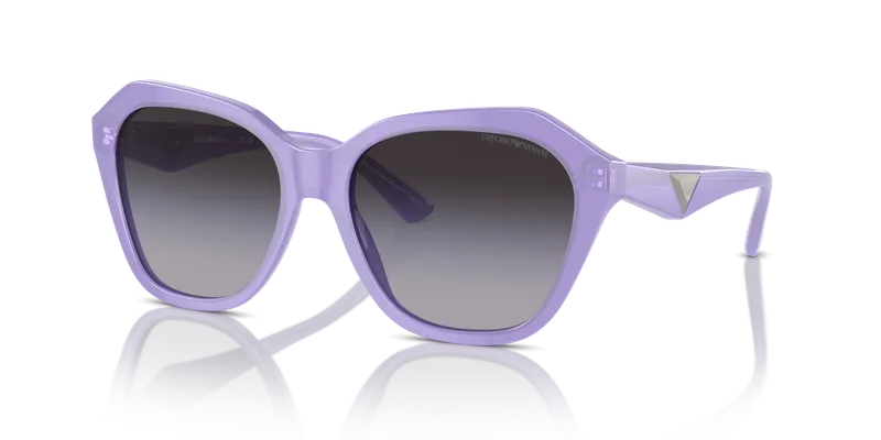 แว่นกันแดด Emporio Armani EA4221F-61178G มุมเฉียงอะซิเตทม่วงโอปอลทรงเรขาคณิต เลนส์เทาไล่ระดับ ไซซ์ 56