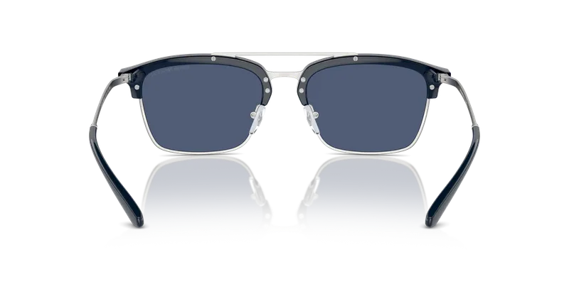 แว่นกันแดด Emporio Armani EA4228-304580 มุมหลัง โครงเต็มขอบไซซ์ 55