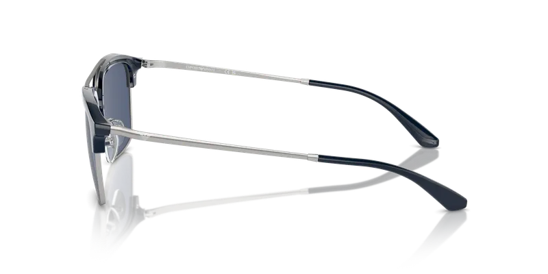 แว่นกันแดด Emporio Armani EA4228-304580 ด้านข้าง ขาโลหะสีเงินด้าน