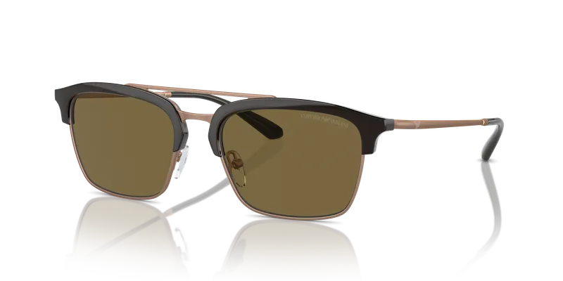 แว่นกันแดด Emporio Armani EA4228-320173 มุมเฉียง ทรงนักบินกับเลนส์น้ำตาลเข้ม