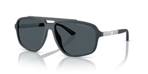 แว่นกันแดด Emporio Armani EA4236U-618987 มุมเฉียง แว่นทรงนักบินน้ำเงินเข้ม