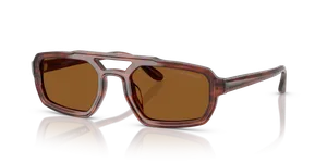 แว่นกันแดด Emporio Armani EA4240U-620373 มุมเฉียง กรอบเรขาคณิตลายฮาวานา