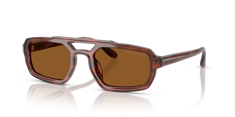แว่นกันแดด Emporio Armani EA4240U-620373 Shiny Havana Brown Dark Brown แว่นกันแดด Emporio Armani EA4240U-620373 มุมเฉียง กรอบเรขาคณิตลายฮาวานา