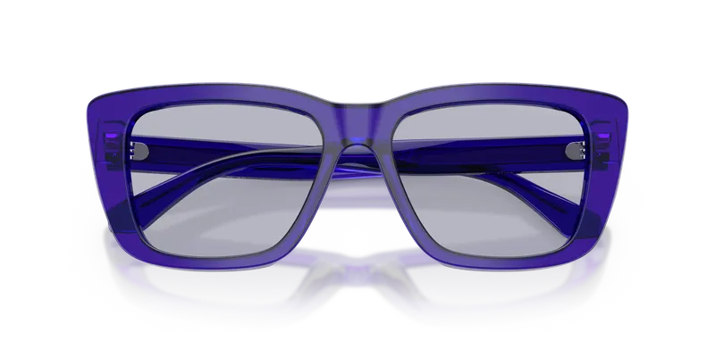 Emporio Armani EA4246U-6253/1 ระยะใกล้ด้านหน้า ม่วงโปร่งใสประกาย