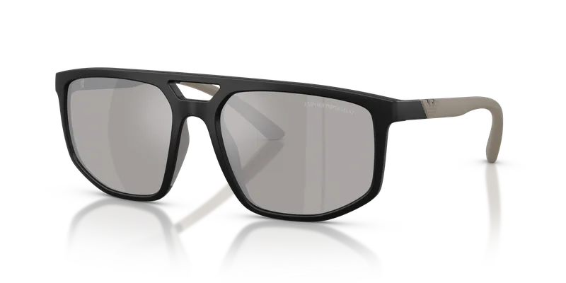แว่นกันแดด Emporio Armani EA4248U-50016G Matte Black Light Grey Mirror Silver แว่นกันแดด Emporio Armani EA4248U-50016G มุมเฉียง แว่นทรงนักบินสีดำด้าน