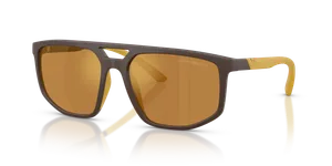 แว่นกันแดด Emporio Armani EA4248U-62586H มุมเฉียง โครงทรงนักบินสีน้ำตาล