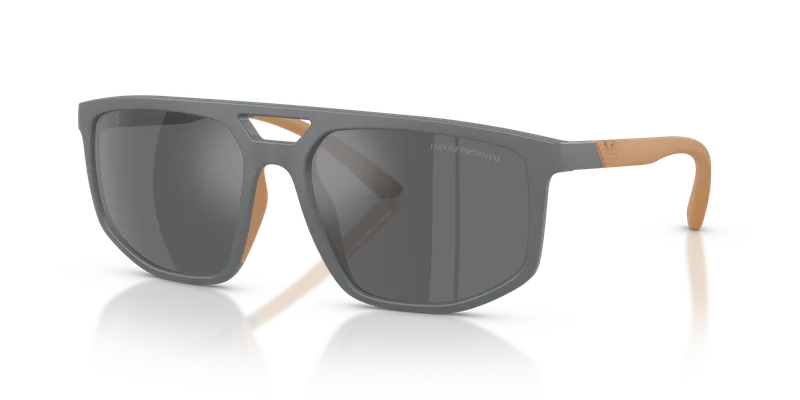 แว่นกันแดด Emporio Armani EA4248U-62616G มุมเฉียง ทรงนักบินสีเทาด้าน
