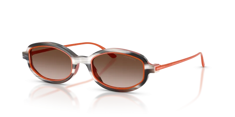 แว่นกันแดด Emporio Armani EA4276U-642613 มุมเฉียง ทรงเรขาคณิตสีเบจลายทางและสีส้ม เลนส์สีน้ำตาลไล่ระดับ สำหรับผู้หญิง