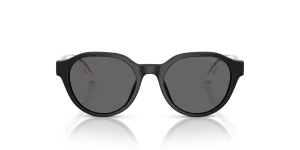 แว่นกันแดดเด็ก Emporio Armani EK4008U-500187 ด้านหน้า กรอบแฟนทอสสีดำด้าน เลนส์เทาเข้ม สำหรับเด็ก