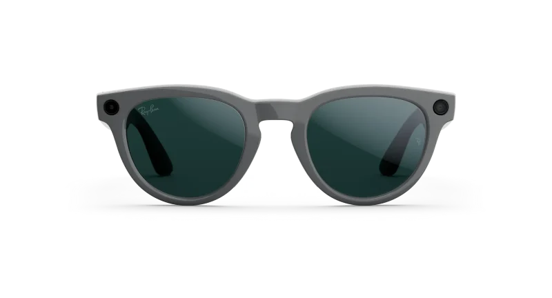 Front view of Rayban Meta glasses with Shiny Asteroid Grey frames with Emerald Transitions® lenses.