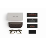 Items included with purchase of Rayban Meta glasses – Rayban Meta charging case, Rayban Meta AI glasses and getting started guide.