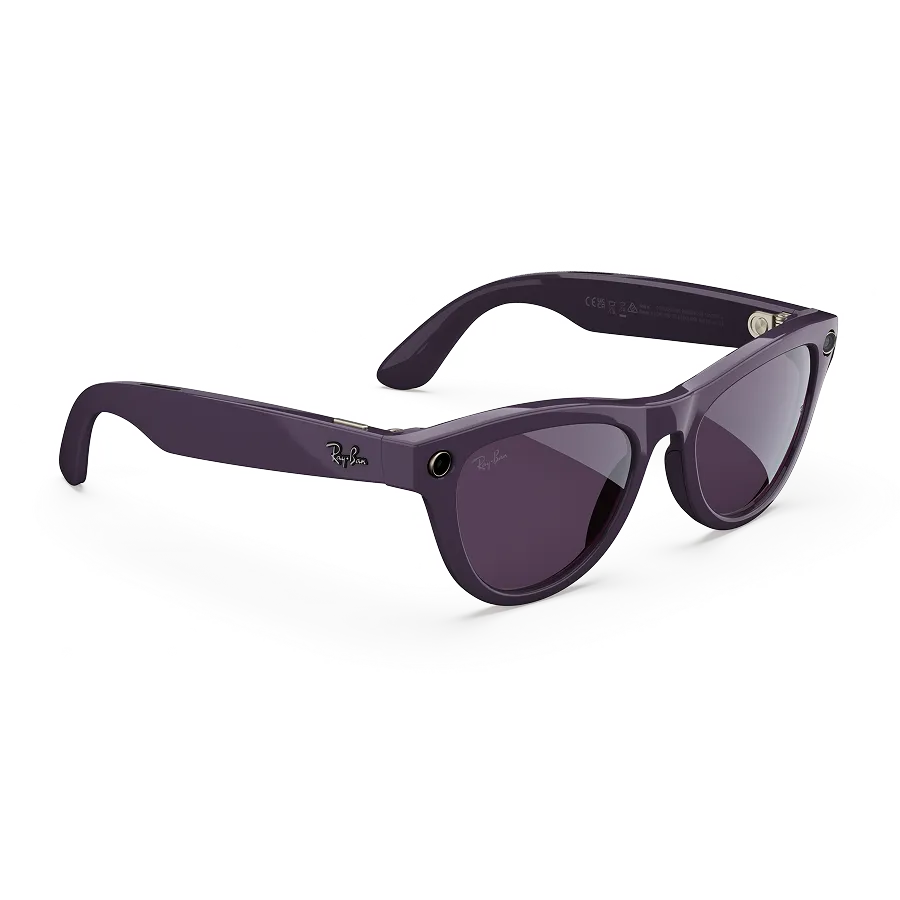 Right quarter view of Rayban Meta glasses with Shiny Mystic Violet frames with Clear to Amethyst Transitions® lenses.