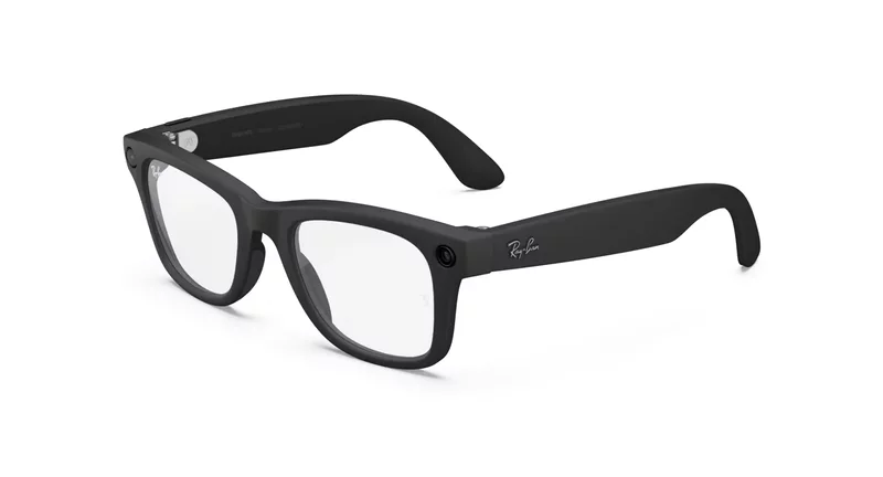 เลนส์ Rayban Meta Matt Black / Clear to Grey Transitions® เปลี่ยนความเข้มอัตโนมัติ