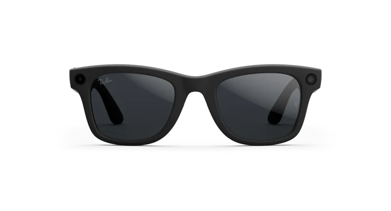 Front view of Rayban Meta Wayfarer glasses with Matt Black frames with Clear to Grey Transitions® lenses.