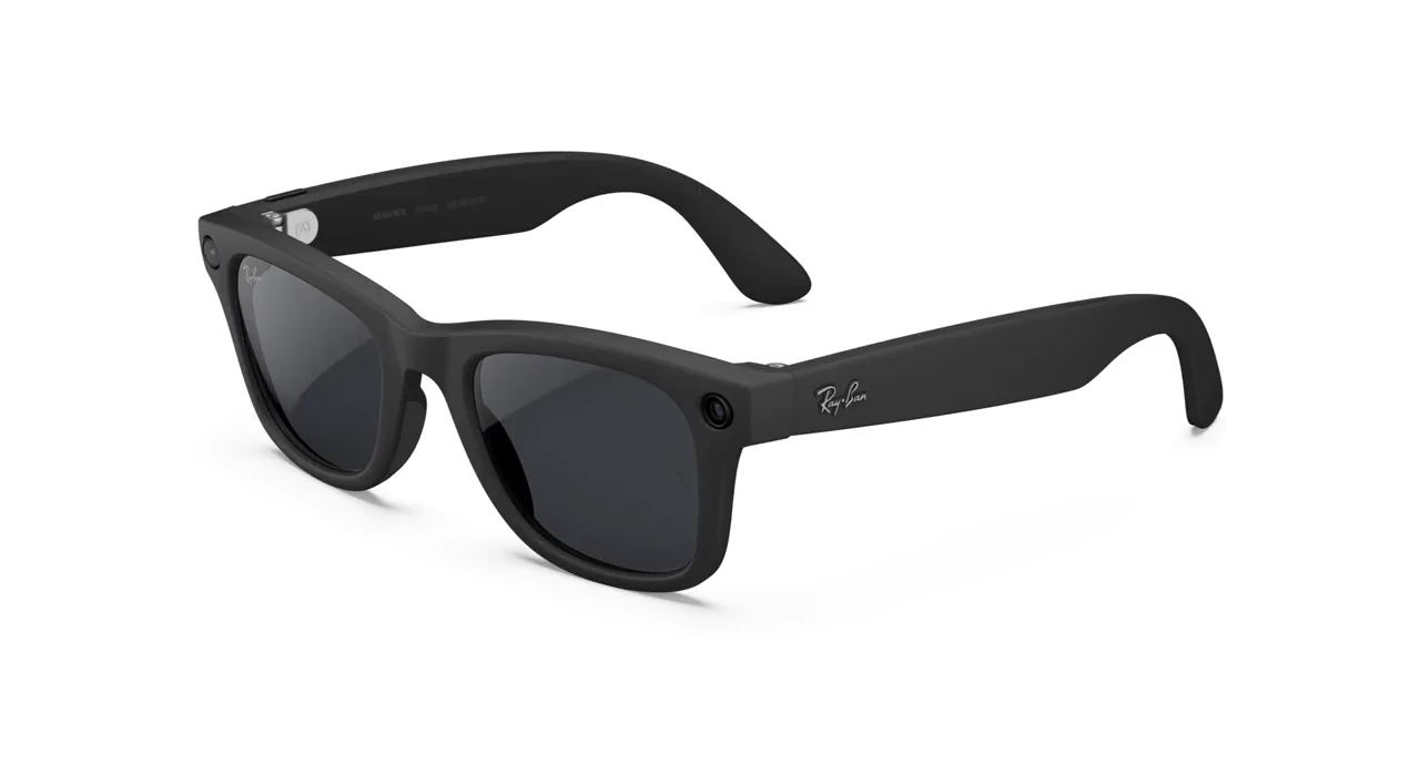 Matt Black / Clear to Grey Transitions® สีเลนส์เข้ม